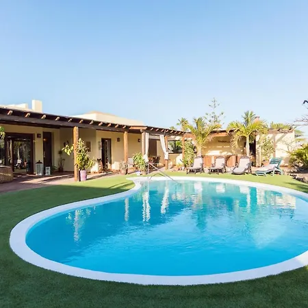 Granados Villa